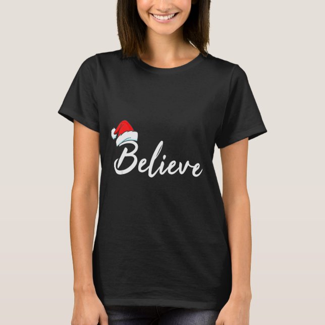 Funny Christmas Believe Santa Pajama Outfit Men &a T-Shirt (Vorderseite)
