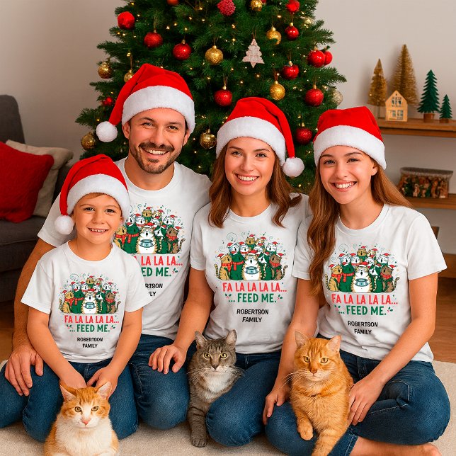 Funny Christmas Cats Singing– Feed Me Custom Name T-Shirt (Von Creator hochgeladen)