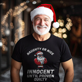 Funny Christmas Naughty oder Nizza - Beweisen Sie  T-Shirt