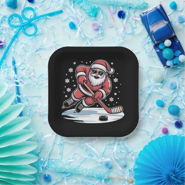 Funny Christmas Santa Playing Ice Hockey Xmas  Pappteller (Party)