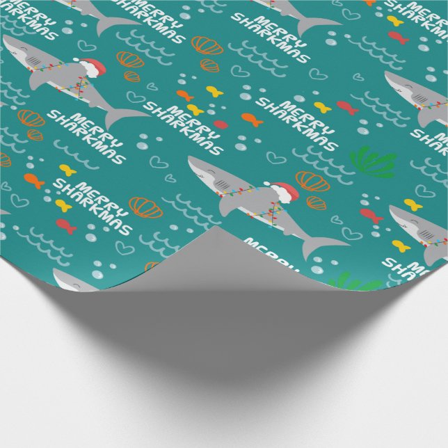 Funny Christmas Shark Merry Sharkmas Geschenkpapier (Ecke)