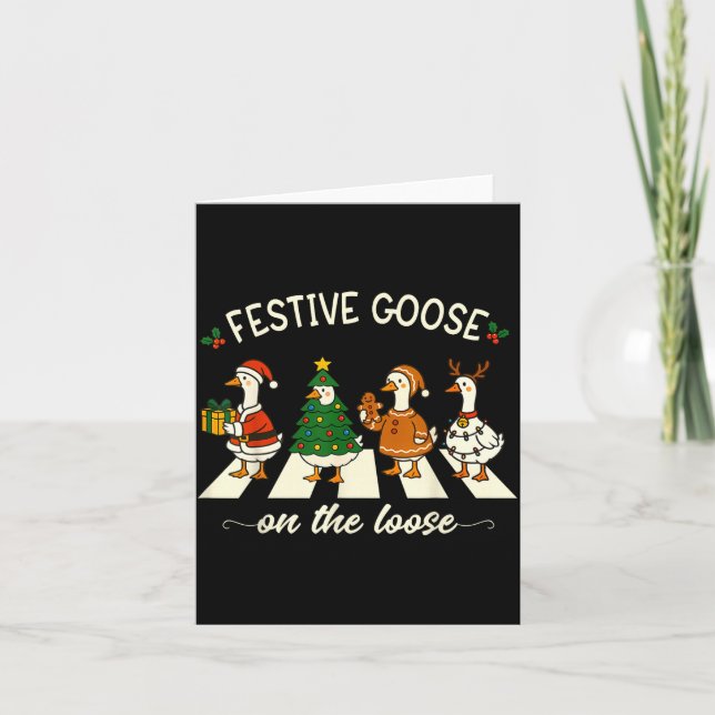 Funny Christmas Silly Goose Meme Festive Goose On  Karte (Vorderseite)