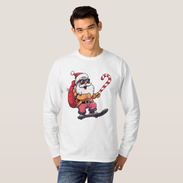 Funny Christmas Streetwear Outfit T-Shirt (Vorne ganz)