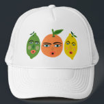 Funny Citrus Frucht Lemon Limon Orange Truckerkappe<br><div class="desc">Holen Sie sich die Fiesta in diesem lustigen LKW-Hut mit Fruchtmuster gestartet. Aquarellkunst für Sie! Karo meinen Shop für weitere Designs!</div>