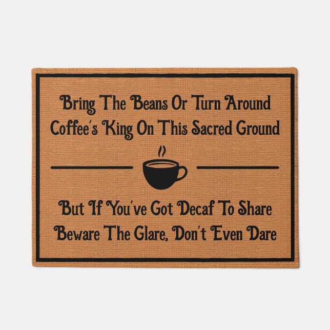 Funny Coffee Decaf Spaß Minimalistisch rustikal Fußmatte (Vorderseite)