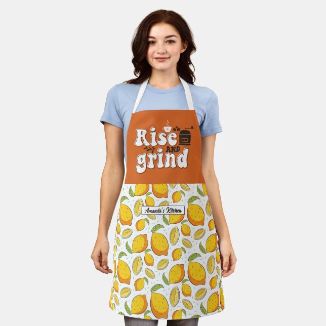 Funny Coffee Lover Rise and Grind Lemon Muster Schürze (Getragen)