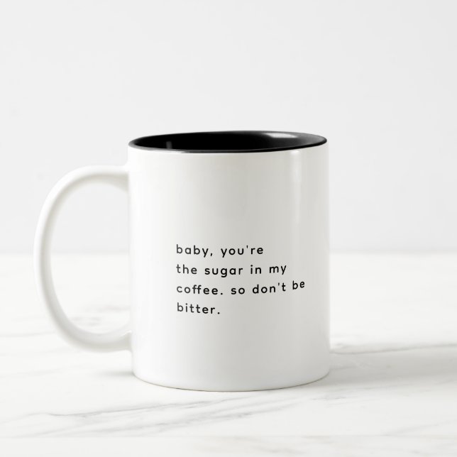 Funny & Corny Romantisches Sprichwort Modernes Sch Zweifarbige Tasse (Links)