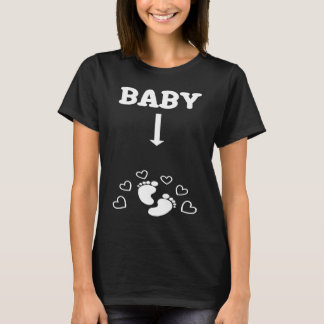 Funny Couple Matching Pregnancy Baby Announcement  T-Shirt