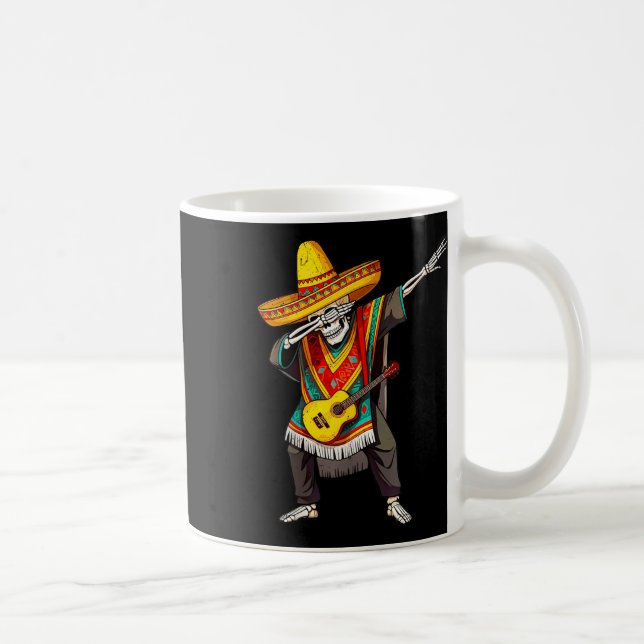 Funny Dabbing Mexican Skeleton Poncho Cinco De May Kaffeetasse (Rechts)
