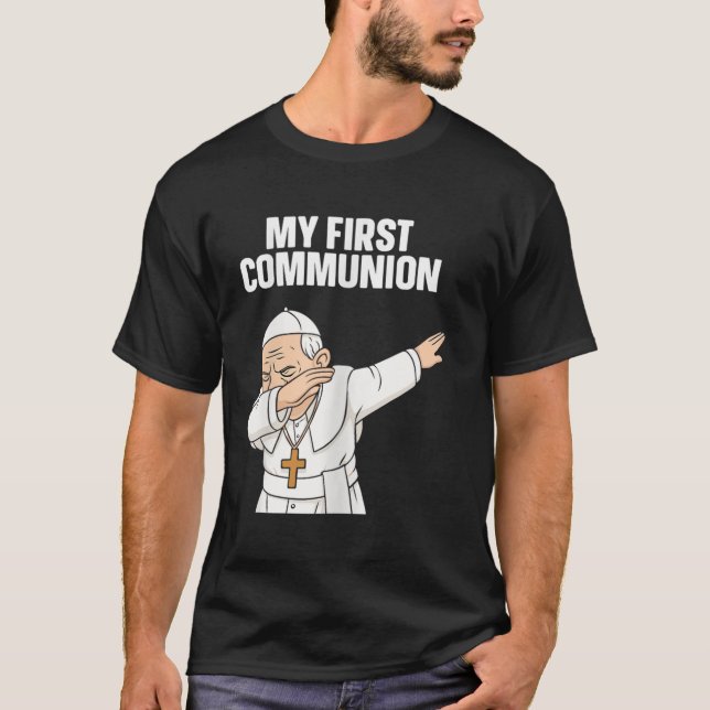 Funny Dabbing Pope My First Communitygift T-Shirt (Vorderseite)