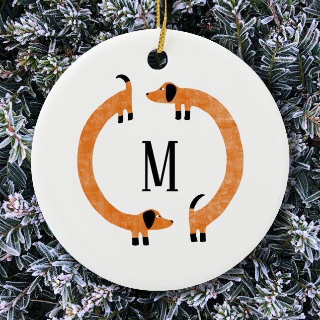 Funny Dackel Sausage Dog Monogramm Keramik Ornament (Dachshund Wiener Sausage Dog monogram initial fun ceramic ornament)
