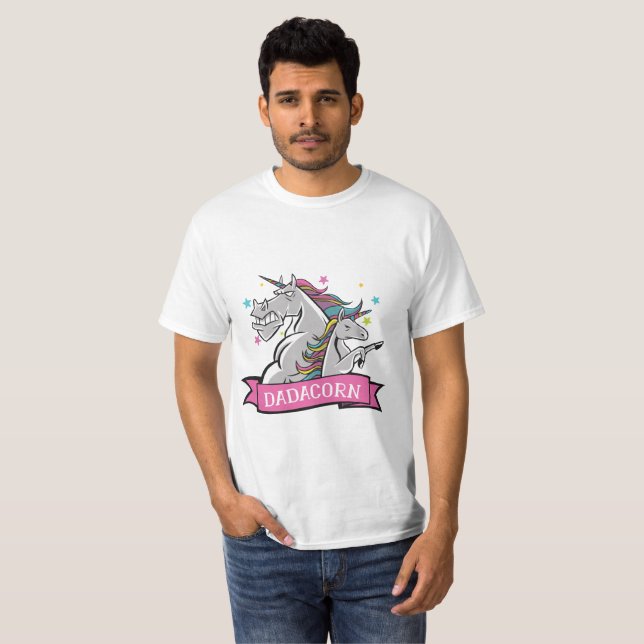 Funny Dadacorn Unicorn T-Shirt - Fierce Protected  (Vorne ganz)