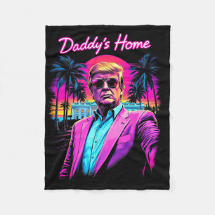 Funny Daddys Zuhause White House Trump Pink 2024 R Fleecedecke
