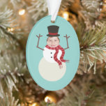 Funny Dancing Snowman Foto Holiday Ornament<br><div class="desc">Platzieren Sie Ihr Lieblingsstift in diesem lustigen,  schneebedeckten Weihnachtsschmuck für eine festliche und humorvolle Art,  Ihren Baum zu dekorieren. Es ist lustig und niedlich und bringt fröhliches Lachen während Ihres Geschenkes. Das perfekte gag Geschenk für Familie und Freunde.</div>