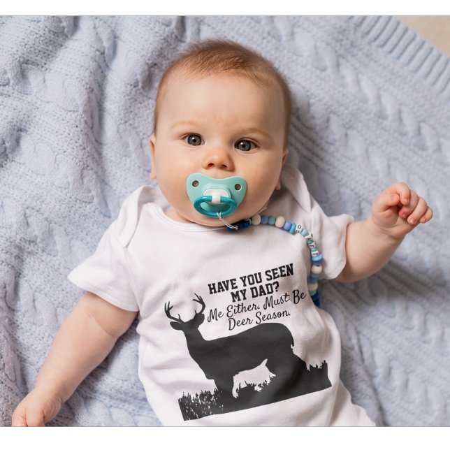 Funny Deer Jagd Vater Zitat Baby Strampler (Adorable hunting themed baby diaper shirt for the new dad who is always hunting)