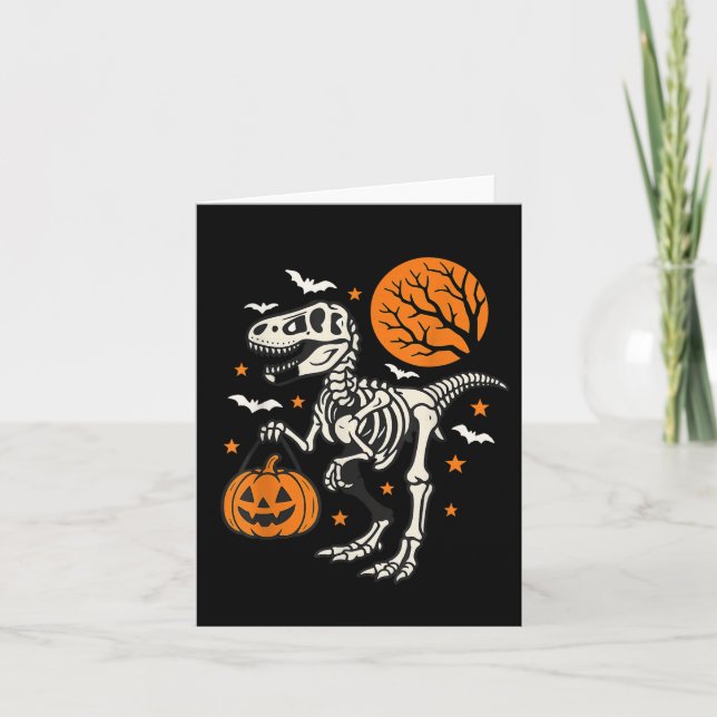 Funny Dinosaur Skeleton Halloween Pumpkin Trick or Karte (Vorderseite)