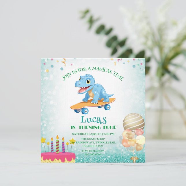 Funny Dinosaurier Skateboard Geburtstagsparty Jung Einladung (Stehend Vorderseite)