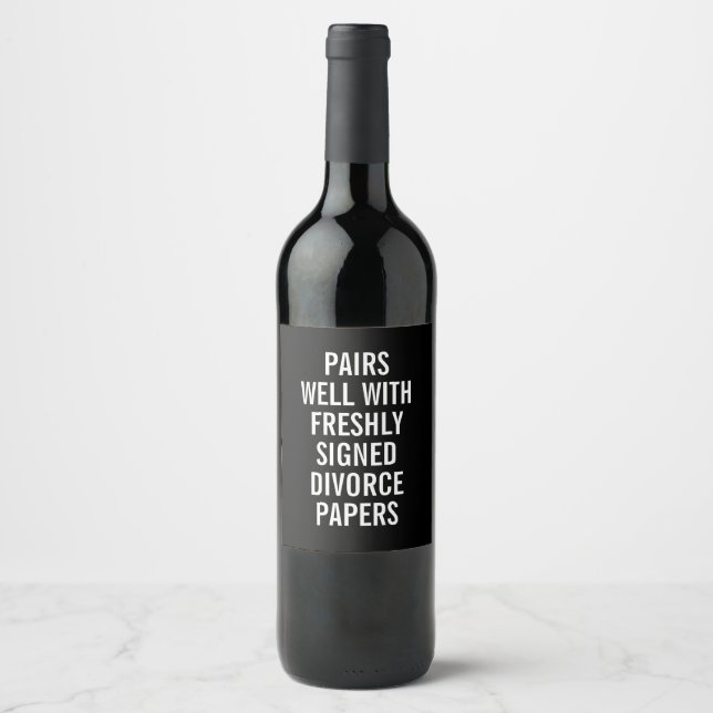 Funny Divorce Papers Black Wine Label Weinetikett (Vorderseite)