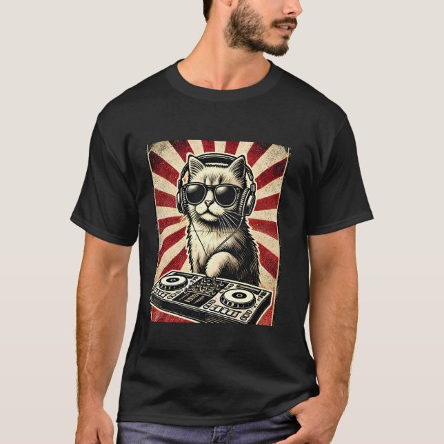 Funny DJ Cat Disco Highlights T-Shirt (Vorderseite)