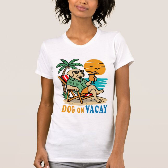 Funny Dog on Vacation T-Shirt | Cute Summer (Vorderseite)