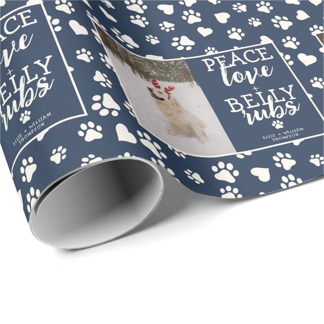 Funny Dog Picture Personalize Blue Christmas Foto Geschenkpapier (Rolleneckpunkt)