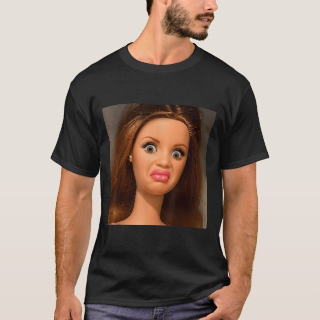 Funny Doll Face Meme Disgusting  T-Shirt (Vorderseite)
