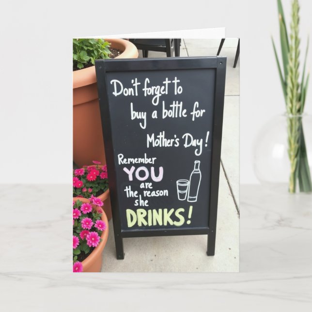 Funny Drinks Mothers Day Message Card Karte (Vorderseite)