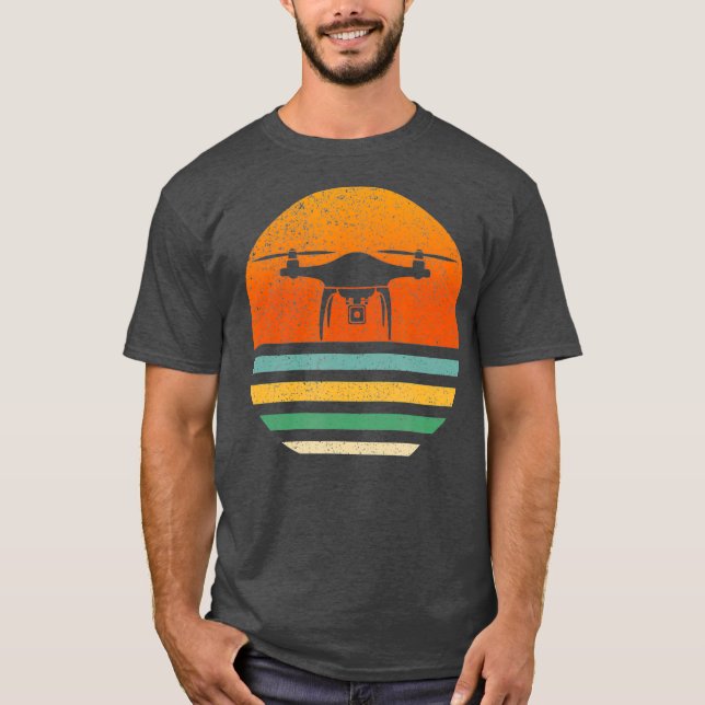 Funny Drone Pilot Gift Vintage Retro T-Shirt (Vorderseite)