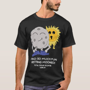 Funny Eclipse 2024 Getting Mooned Joke T-Shirt