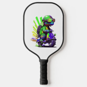Funny farbige Schildkröte auf einem Scooter Pickleball Schläger