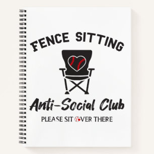 Funny Fence sitzt Anti Social Club Baseball Soft Notizbuch