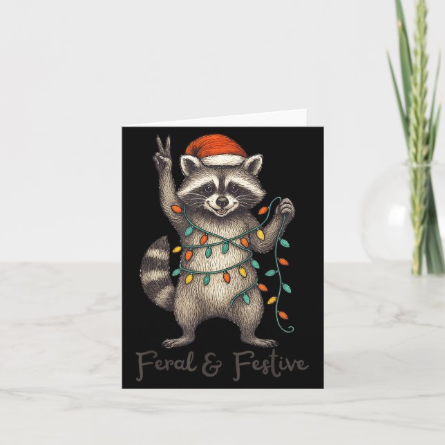 Funny Feral And Festive Raccoon Santa Hat Retro Ch Karte (Vorderseite)
