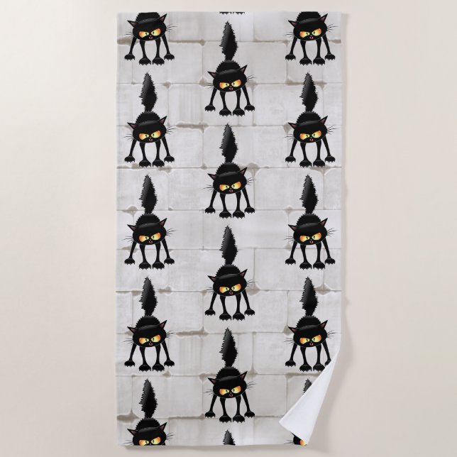 Funny Fierce Black Cat Cartoon  Strandtuch (Vorderseite)