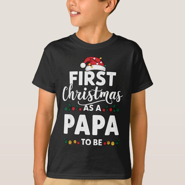 Funny First Christmas As A Papa To Be New Papa Chr T-Shirt (Vorderseite)