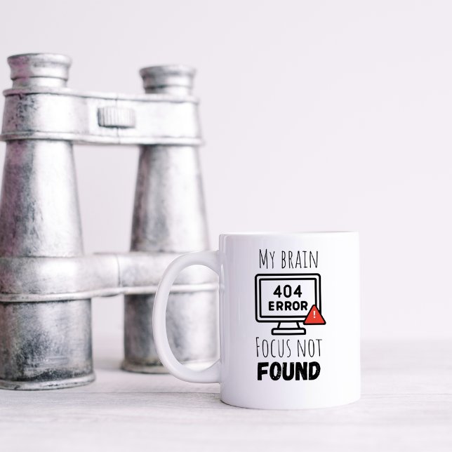 Funny Focus wurde nicht gefunden Kaffeetasse (Von Creator hochgeladen)