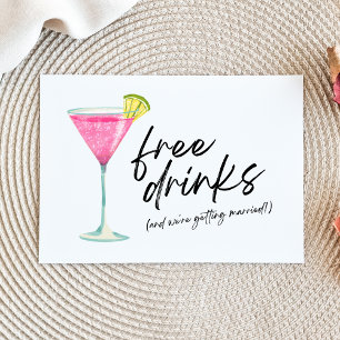 Funny Free Drinks Budget Hochzeit retten das Datum Ankündigungspostkarte