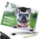 Funny French Bulldog Foto Abschluss Card Karte<br><div class="desc">Die PAWfect Abschluss Karte für alle Hundefreunde. Auf der Vorderseite steht ein bezaubernder französischer Bulldog mit einer Graduierungsmütze und einem Text, der lautet: "Glückwünsche - NAME - You Do It!". Sie können Ihr eigenes Hund-Foto hochladen und den gesamten Text anpassen. Das Innere ist mit einer kleinen schwarzen Graduierungshülse versehen und...</div>