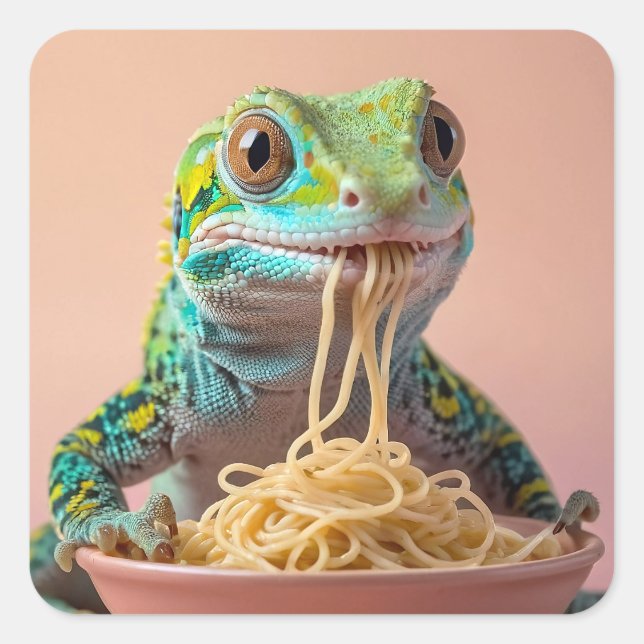 Funny Gecko Eating Spaghetti Quadratischer Aufkleber (Vorderseite)