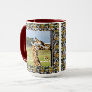 Funny Giraffe mit Giraffe Foto Collage Edging, Tasse