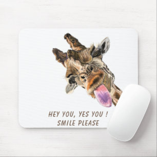 Funny Giraffe Tongue Out and Playful Wink - Läche Mousepad