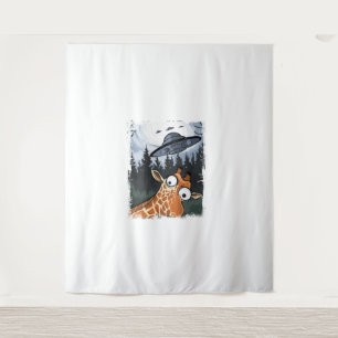 Funny Giraffe UFO Zoo Animal Weird Meme Graphic _ Wandteppich