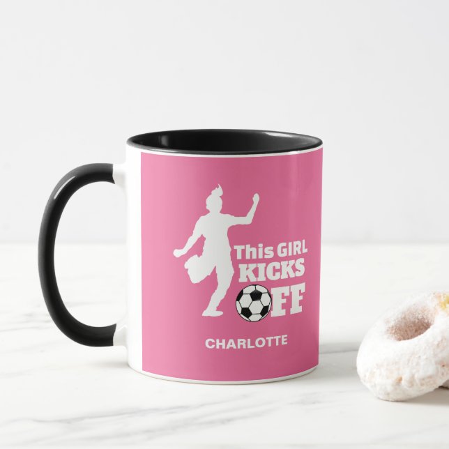 Funny Girl Soccer Player Personalisiert Grafik Tasse (Mit Donut)