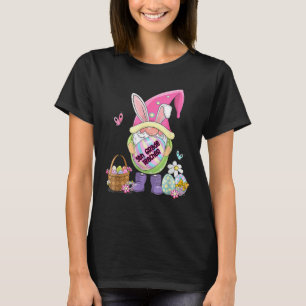 Funny Gnome Holding Ostereier 5th Grade Lehrer T-Shirt