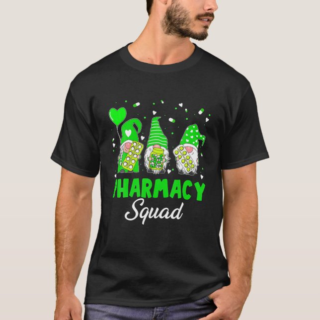 Funny Gnome Pharmacy Squad Pharmacist St Patrick's T-Shirt (Vorderseite)