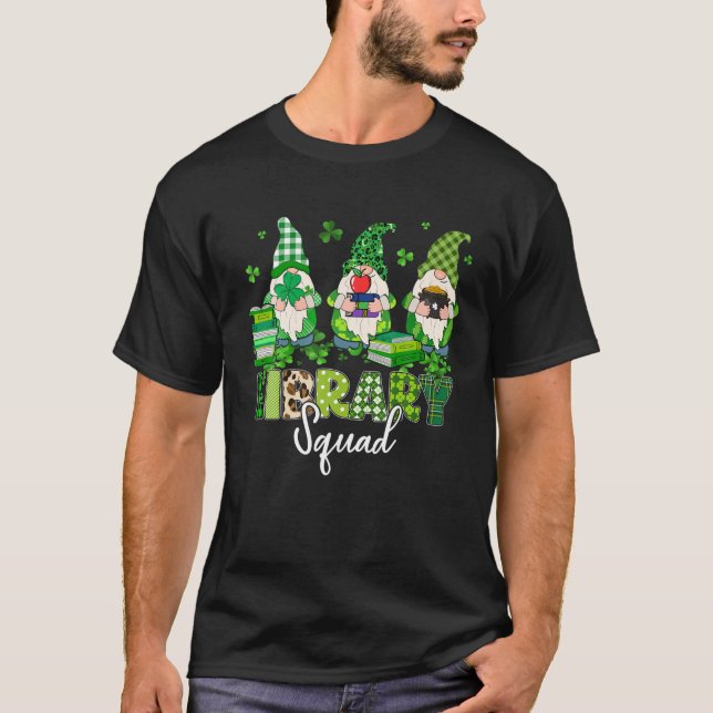 Funny Gnomes Leopard Kleeblatt Library Squad St Pa T-Shirt (Vorderseite)