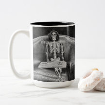Funny Gothic Vintag Black and White Skelett