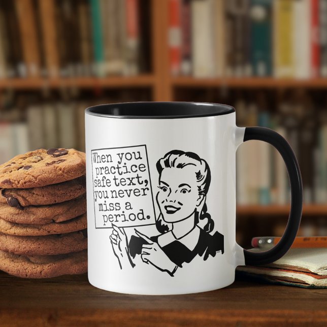 Funny Grammar Nerd | Praktizieren eines sicheren T Tasse (Von Creator hochgeladen)