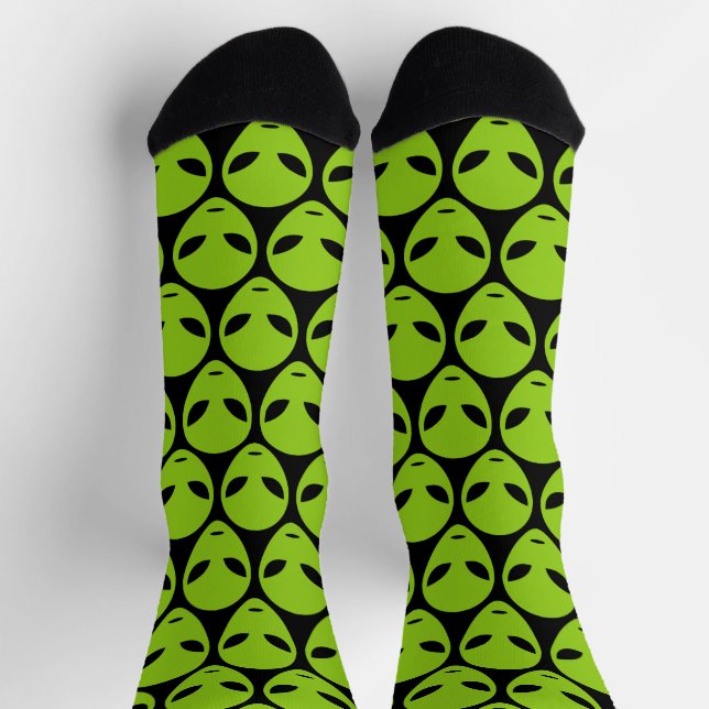 Funny green Alien Kopf Muster Geschenksocken Socken (Oben)