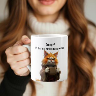 Funny Grumpy Katze in einem Robe und Kaffee Orange Kaffeetasse