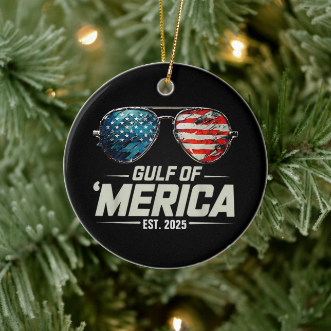 Funny Gulf of USA America 2025 Retro Sonnenbrille Keramik Ornament (Baum)